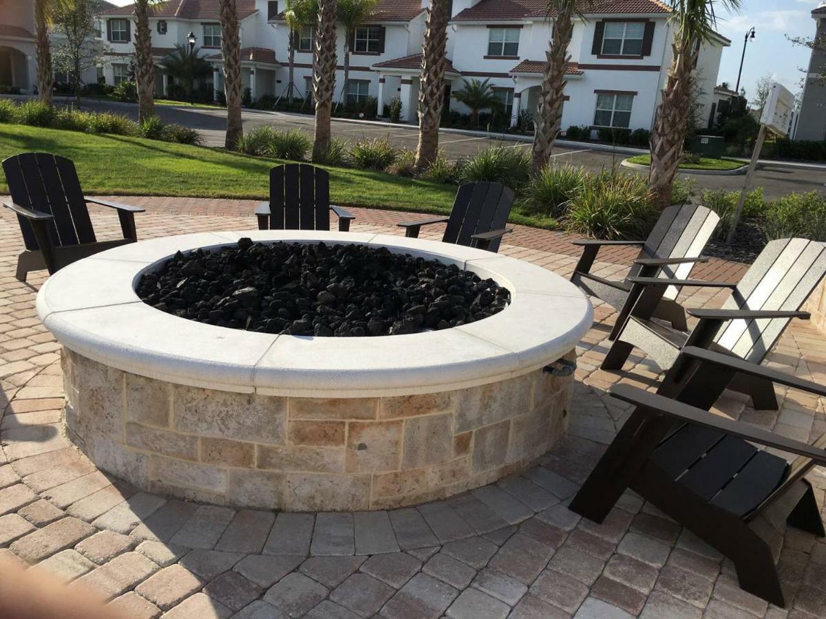 A - New 4 Bedroom Home - 5 Miles To Disney - Free Water Park - Private Pool Kissimmee Luaran gambar