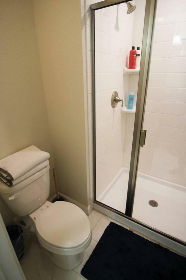 A - New 4 Bedroom Home - 5 Miles To Disney - Free Water Park - Private Pool Kissimmee Luaran gambar